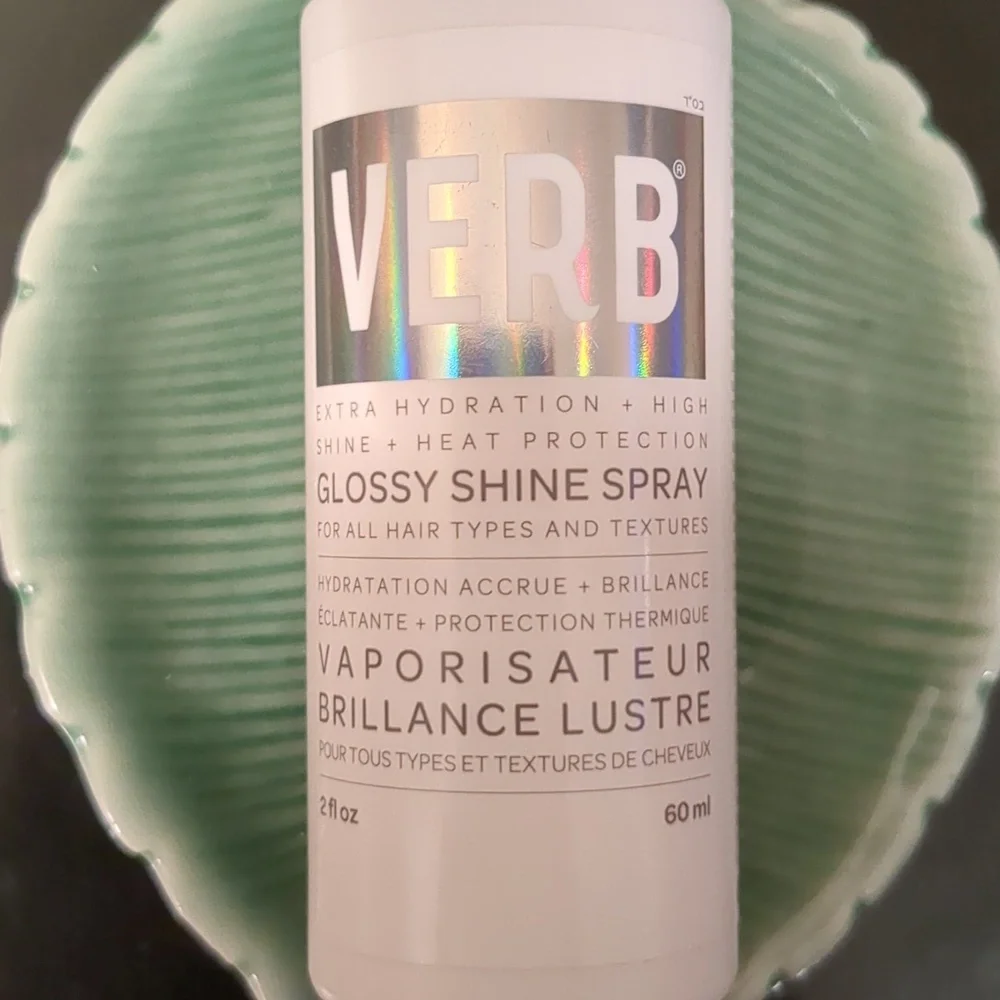 Glossy Shine Spray